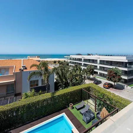 Beautiful House Beach Front In Porto *