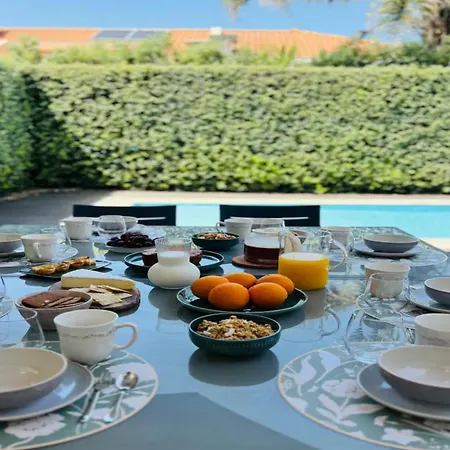 Beautiful House Beach Front In Porto * וילה נובה דה גאיה