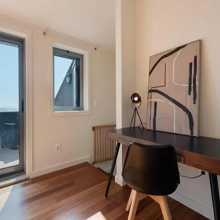 Beautiful House Beach Front In Porto וילה נובה דה גאיה
