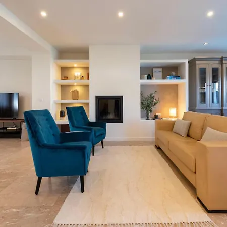 Beautiful House Beach Front In Porto וילה